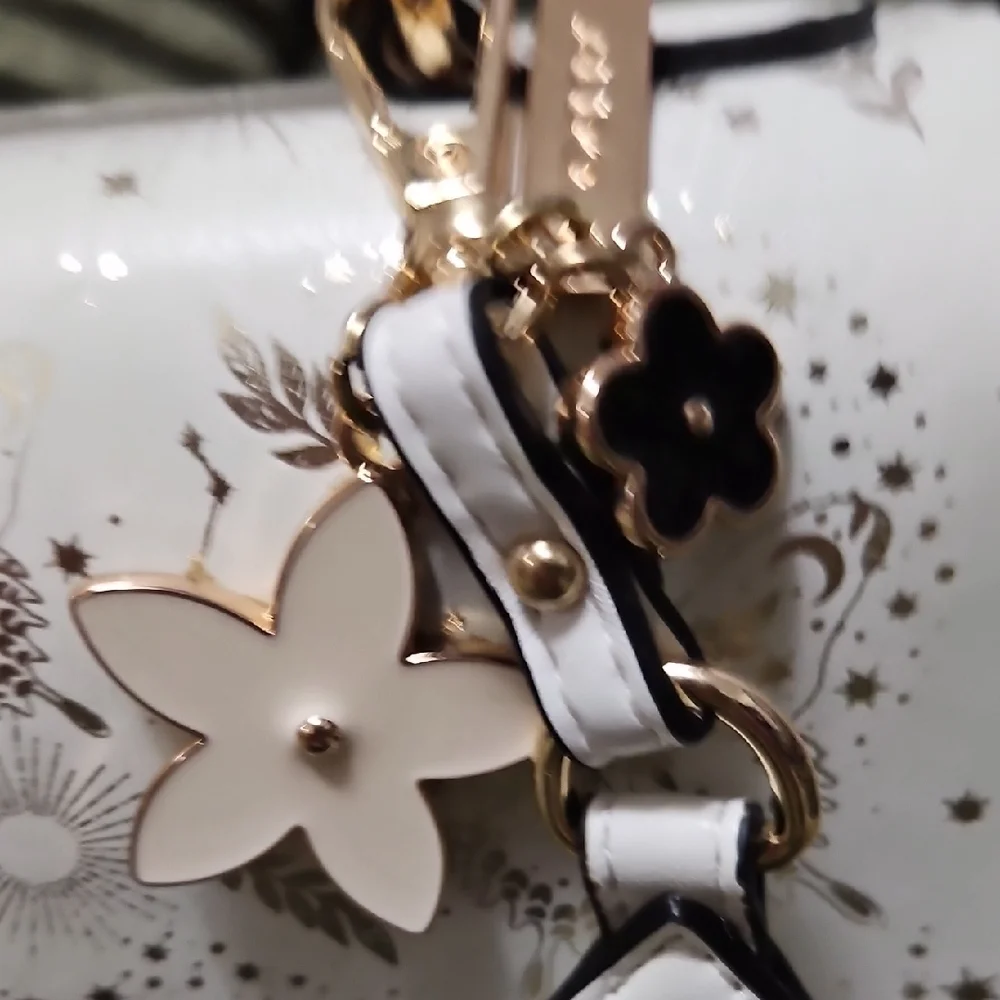 Aldo White and Gold Satchel with Butterfly Design - Picture 4 of 9